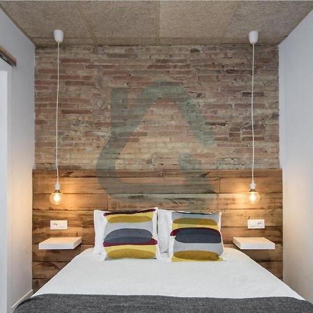 Cozy Apartment In Sants Barcelona Eksteriør bilde